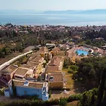 מלון Olympion Village קאבוס