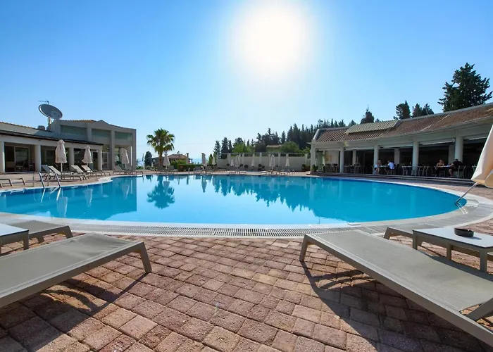 Olympion Village Hotell