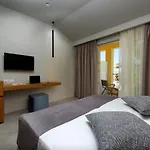 Olympion Village 3*
